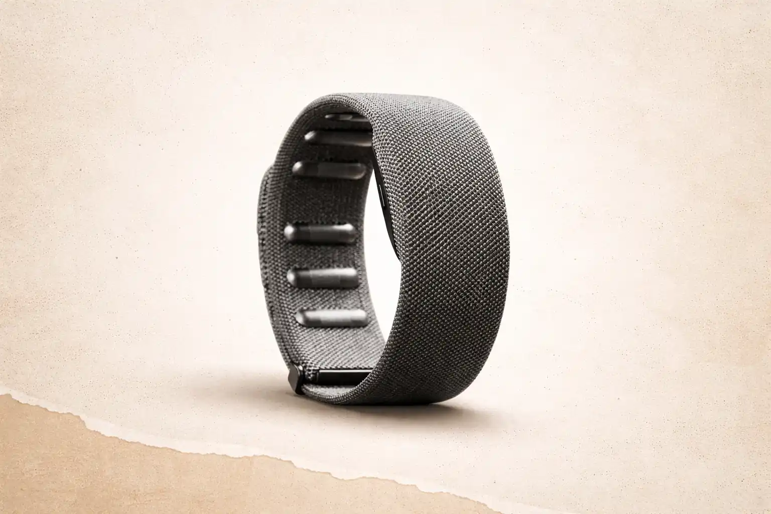 Imagen de la pulsera neural sEMG de Meta que se vende con las gafas XR Ray-Ban Display.